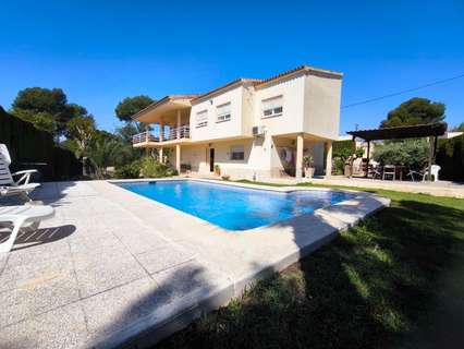 Villa en venta en La Nucía