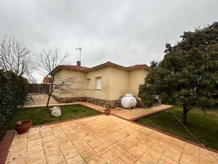 Chalet en venta en Pioz