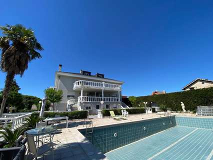 Chalet en venta en Cabanillas del Campo