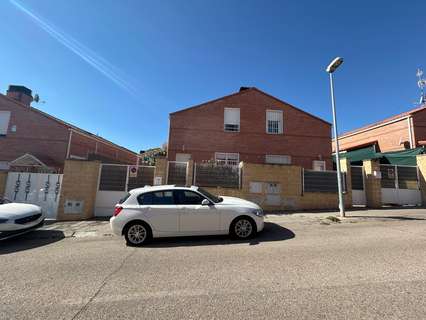 Chalet en venta en Pioz