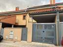 Chalet en venta en Pioz