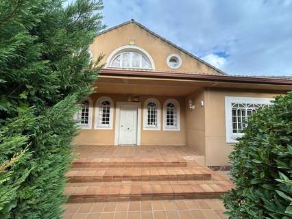 Chalet en venta en Fuentenovilla