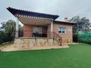 Chalet en venta en Chiloeches