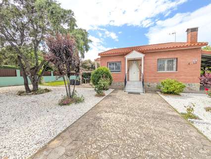 Chalet en venta en Pioz