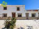 Cortijo en venta en Arboleas