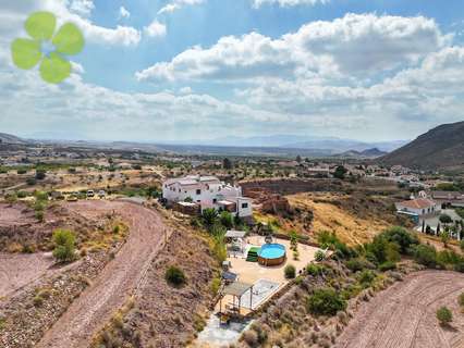 Cortijo en venta en Arboleas rebajado