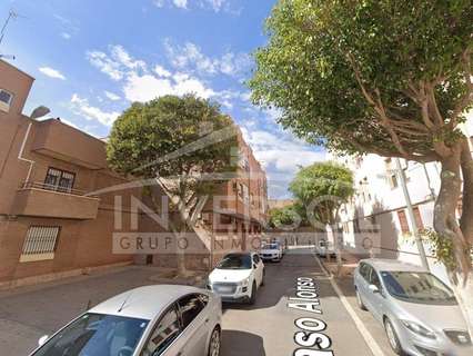 Piso en venta en Almería