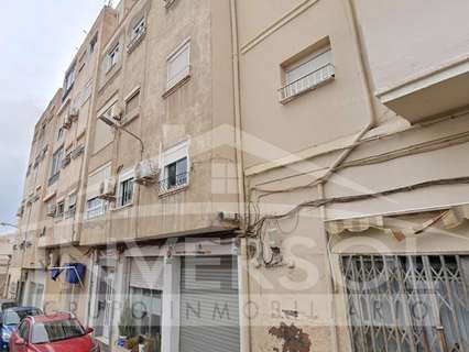 Piso en venta en Almería