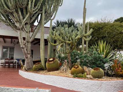 Chalet en venta en Alicante