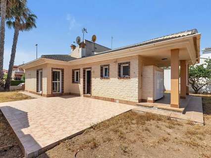 Chalet en venta en Pilar de la Horadada