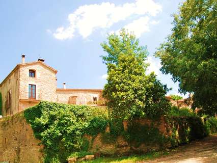 Villa en venta en Girona, rebajada