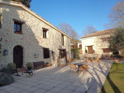 Villa en venta en Vilafranca del Penedès, rebajada