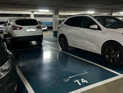 Plaza de parking en venta en Barcelona, rebajada