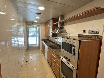 Ático dúplex en venta en Cornellà de Llobregat