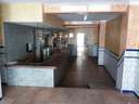 Local comercial en venta en Cornellà de Llobregat