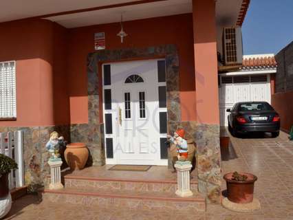 Villa en venta en Arona zona Guargacho, rebajada
