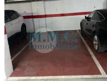 Plaza de parking en alquiler en Roquetas de Mar zona Aguadulce