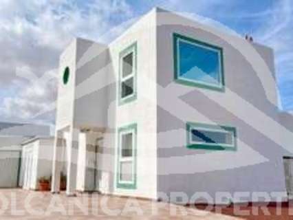 Casa en venta en Yaiza zona Las Breñas