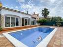 Villa en venta en Lloret de Mar zona FENALS rebajada