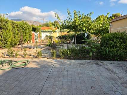 Chalet en venta en Petrer