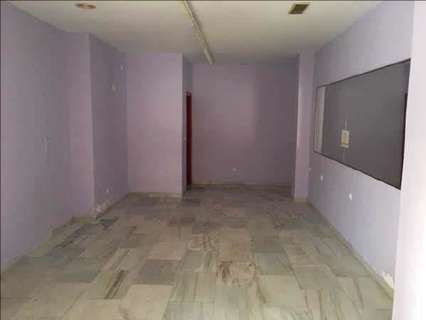 Local comercial en venta en Bormujos