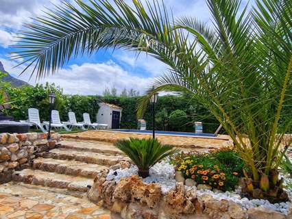 Cortijo en venta en Carcabuey