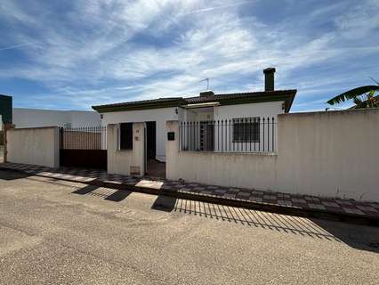 Chalet en venta en Villamanrique de la Condesa