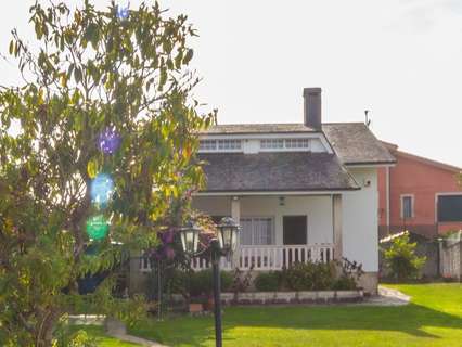 Chalet en venta en Bergondo