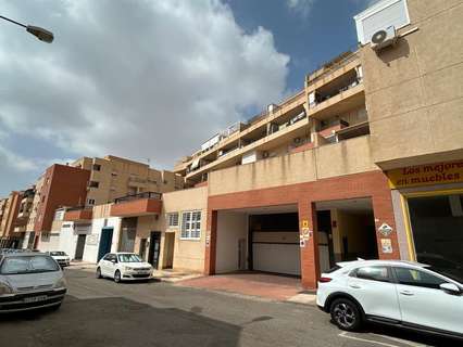 Piso en alquiler en Vícar zona El Parador