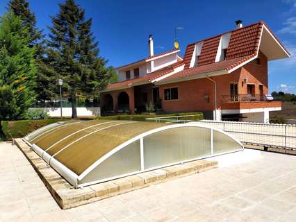 Villa en venta en Teruel