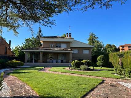 Villa en venta en Teruel zona Ensanche