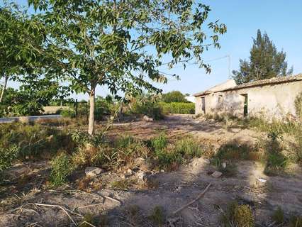 Parcela urbana en venta en Catral