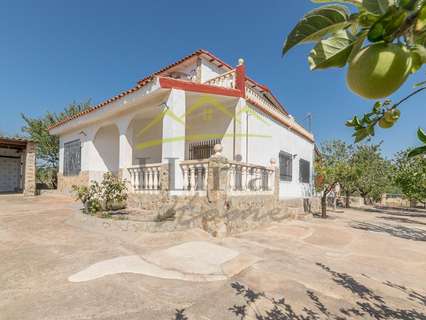 Chalet en venta en Villar del Arzobispo