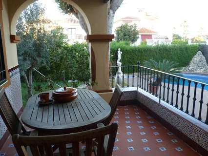 Villa en venta en Vélez-Málaga zona Torre del Mar, rebajada