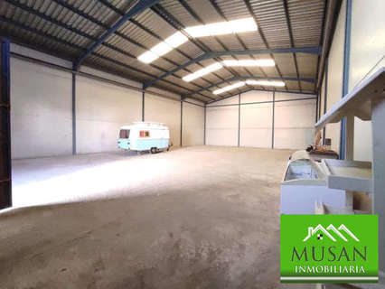 Nave industrial en venta en Viator, rebajada