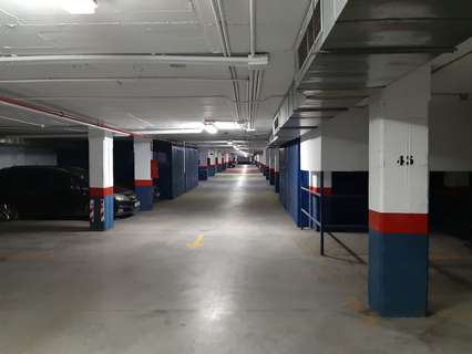 Plaza de parking en venta en Mijas, rebajada
