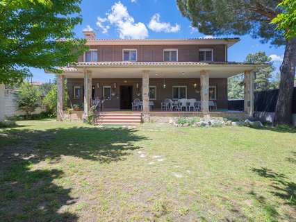 Villa en venta en Robledo de Chavela