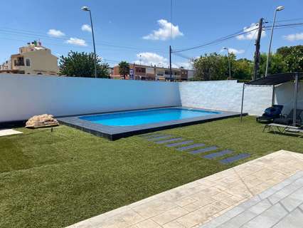 Villa en venta en Torrevieja Los Balcones