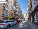 Local comercial en venta en Granada