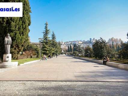 Parcela urbana en venta en Granada