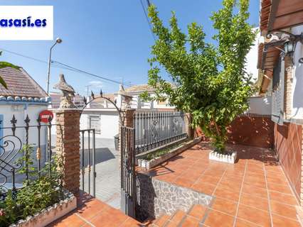Casa en venta en La Zubia
