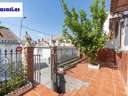 Casa en venta en La Zubia