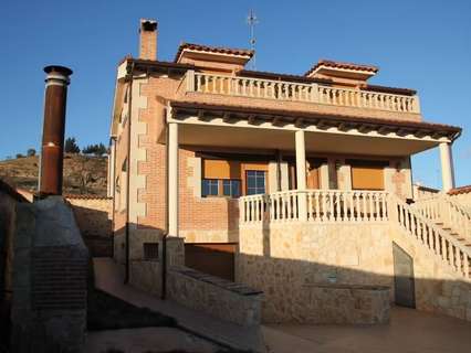 Villa en venta en Peñaranda de Duero