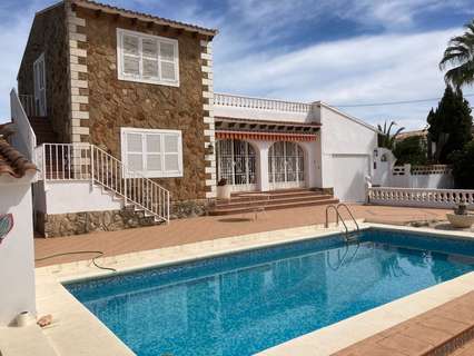 Villa en venta en Calpe rebajada