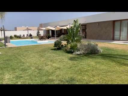 Villa en venta en Mairena del Aljarafe