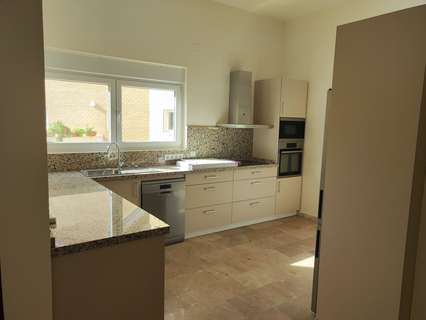 Villa en alquiler en Bormujos zona El Zaudín - Club de Golf