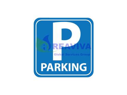 Plaza de parking en venta en La Seu d'Urgell, rebajada