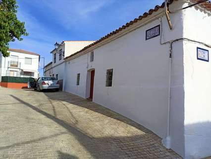 Casa en venta en Fuente Obejuna, rebajada