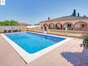 Chalet en venta en Albolote