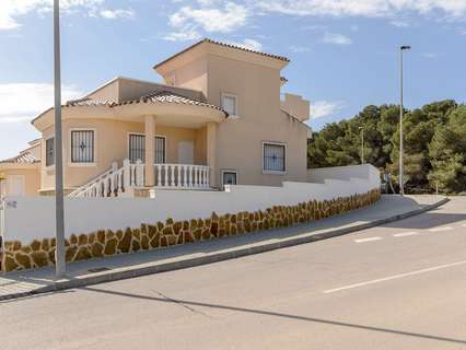 Villa en venta en San Miguel de Salinas, rebajada